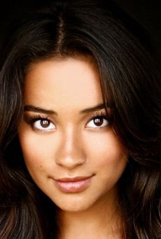 Шэй Митчелл