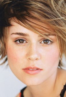 Элисон Ломан