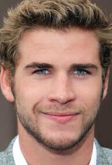 Лиам Хемсворт