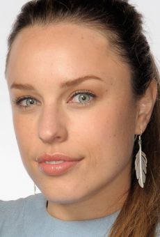 Джессика МакНэми