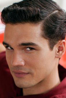 Стивен Стрейт