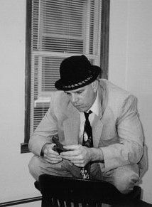 Джин Кэнфилд