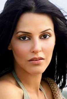 Неха Дхупия