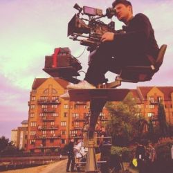 Фото №1 Джеймс Нанн