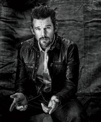 Фото №2 Итан Хоук