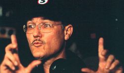 Фото №1 Брайан Юзна