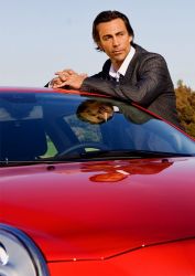 Фото №1 Дэниэл Бернхард