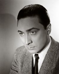 Фото №1 Жерар Ури