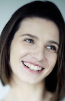 Анна Перелешина