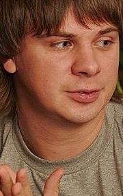 Дмитрий Комаров