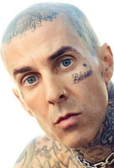 Трэвис Баркер